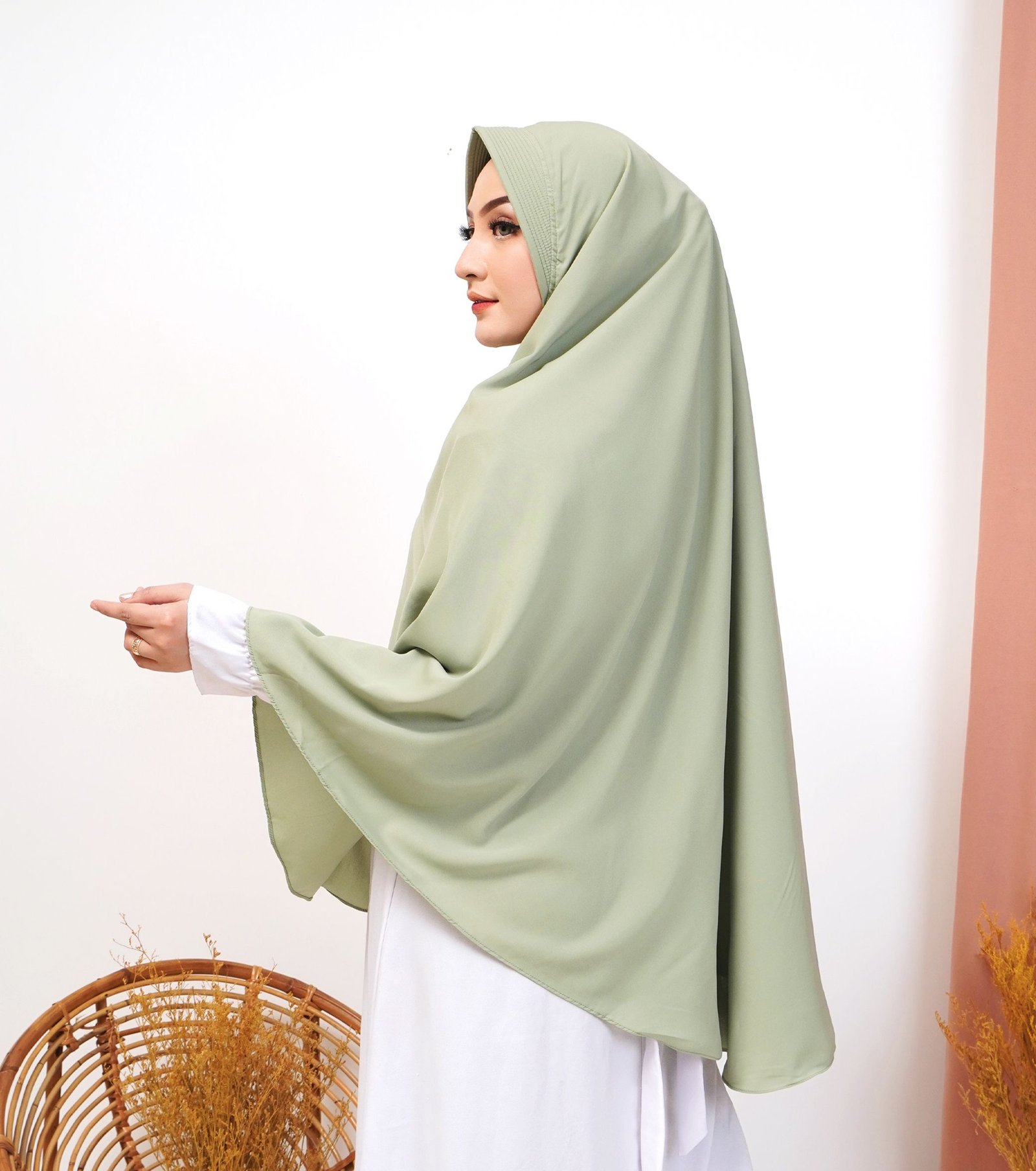Khimar syar'i Almuthmainnah bahan wolfis warna sage